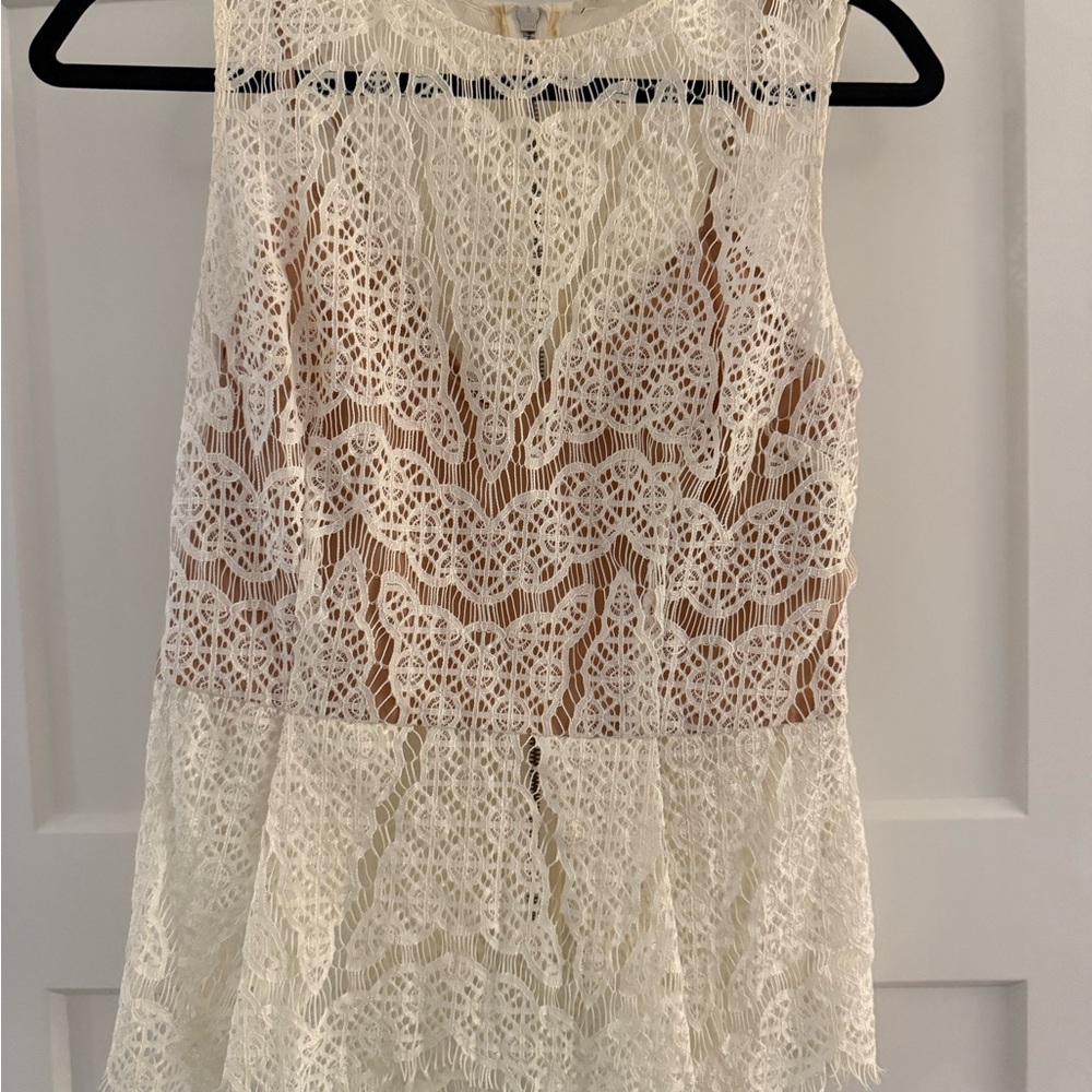 Elegant Cream Lace Sleeveless Top